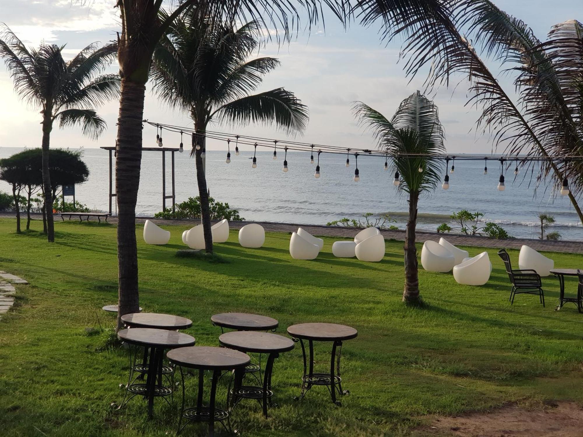 Oceanami Resort Sea View لونغ  هاي المظهر الخارجي الصورة
